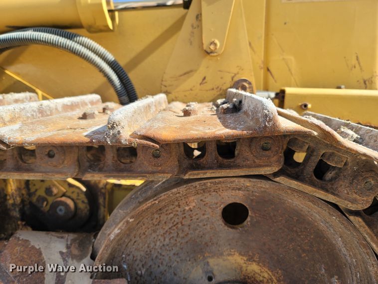 image for item MB9788 2005 Caterpillar D3GXL  dozer