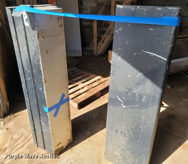 image for item MB9792 Toolboxes