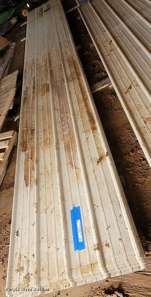 image for item MB9797 Metal siding/roofing