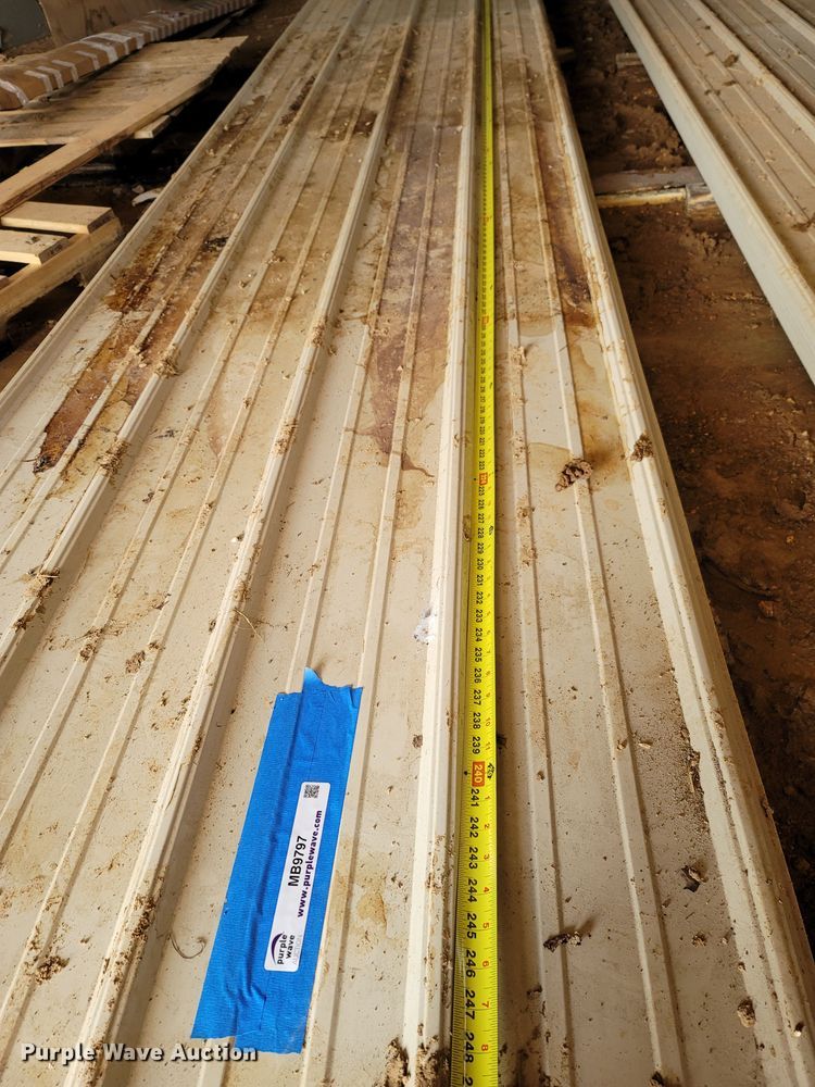 image for item MB9797 Metal siding/roofing