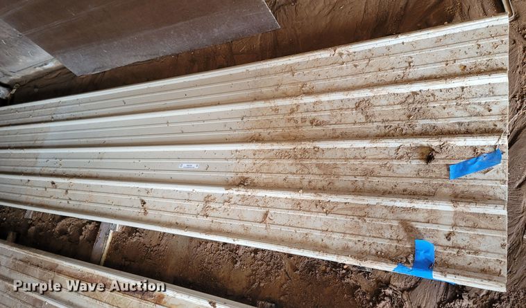 image for item MB9798 Metal siding/roofing