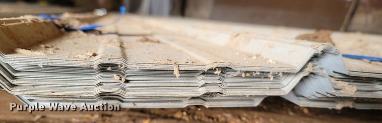 image for item MB9798 Metal siding/roofing