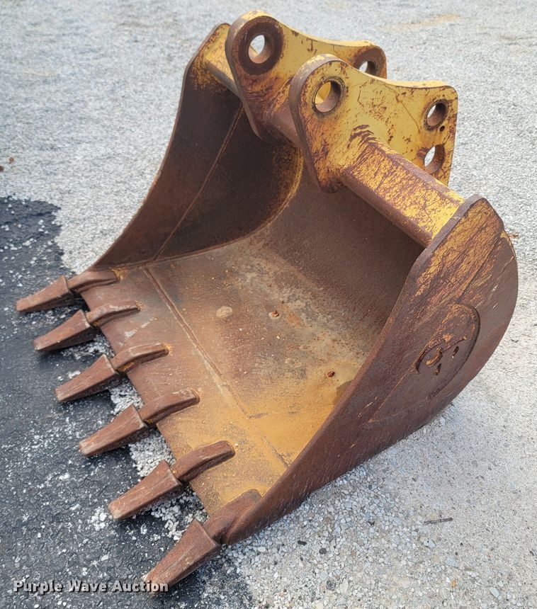 image for item MB9804 CP 36049 Deere-310SG  backhoe bucket