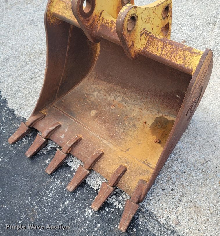 image for item MB9804 CP 36049 Deere-310SG  backhoe bucket