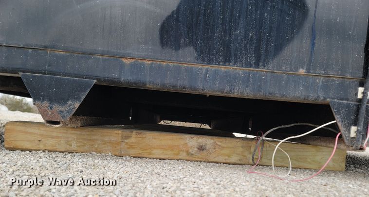 image for item MB9806 Knapheide  dump bed