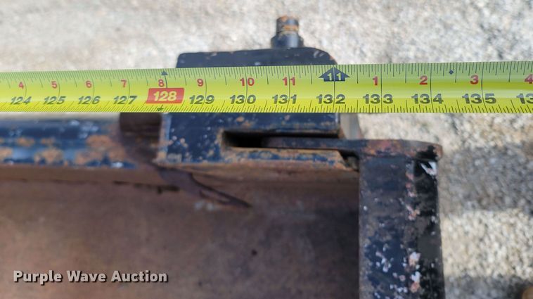 image for item MB9806 Knapheide  dump bed