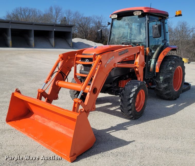 image for item MB9807 Kubota L4740D  MFWD tractor