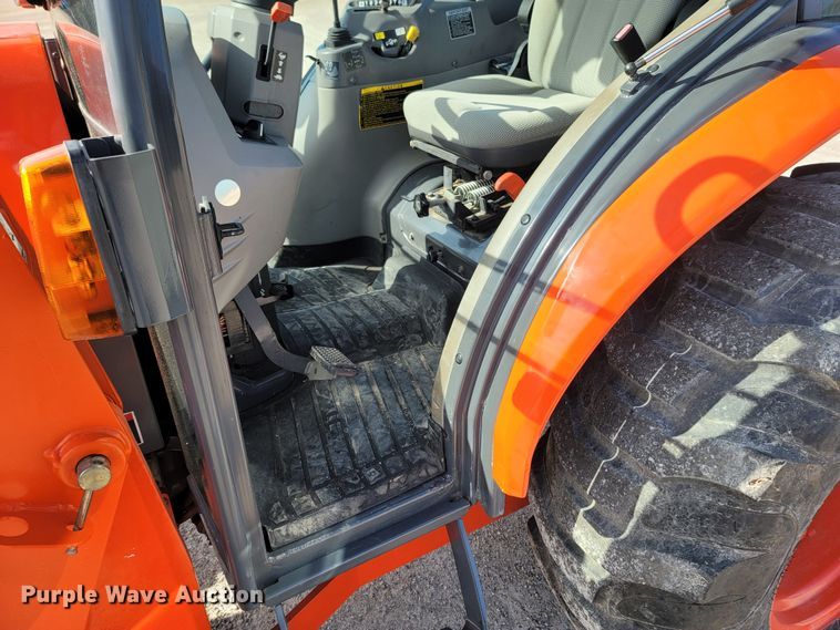 image for item MB9807 Kubota L4740D  MFWD tractor