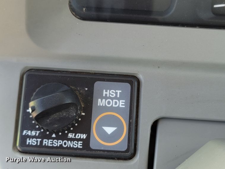 image for item MB9807 Kubota L4740D  MFWD tractor