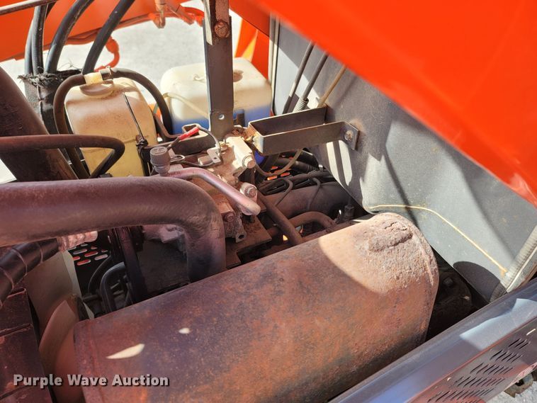 image for item MB9807 Kubota L4740D  MFWD tractor