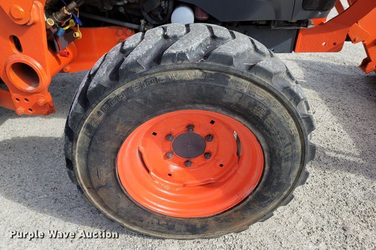 image for item MB9807 Kubota L4740D  MFWD tractor