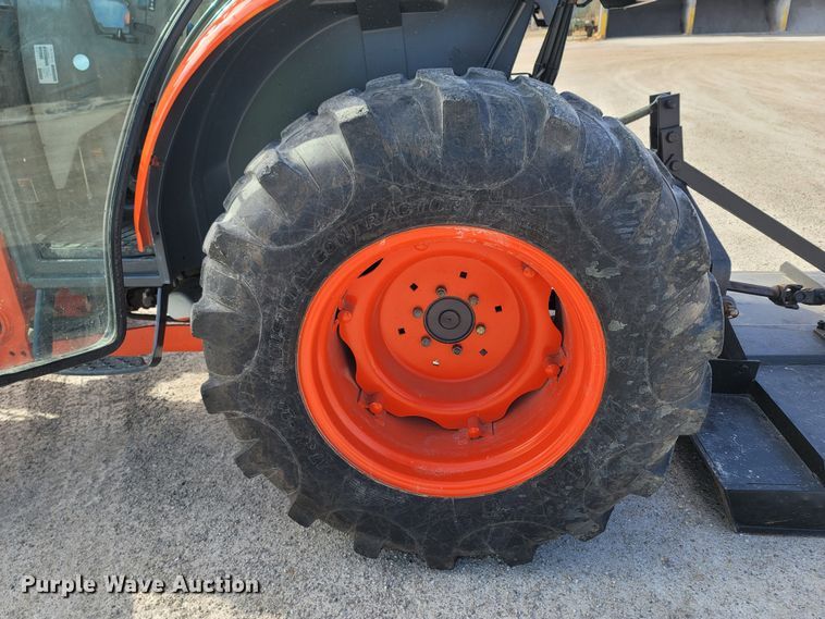 image for item MB9807 Kubota L4740D  MFWD tractor