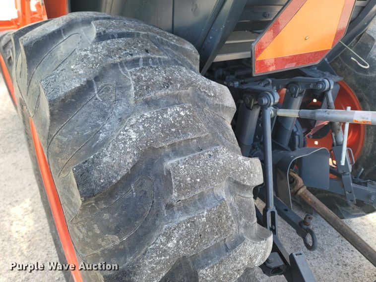 image for item MB9807 Kubota L4740D  MFWD tractor