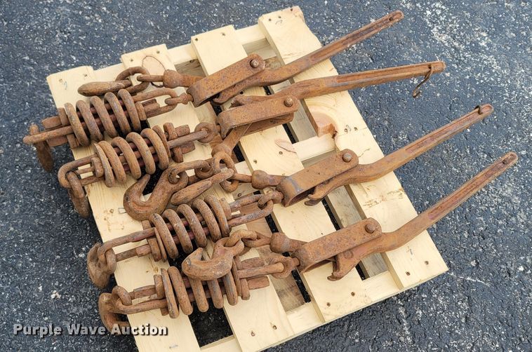 image for item MB9808 Titan 8500  generator