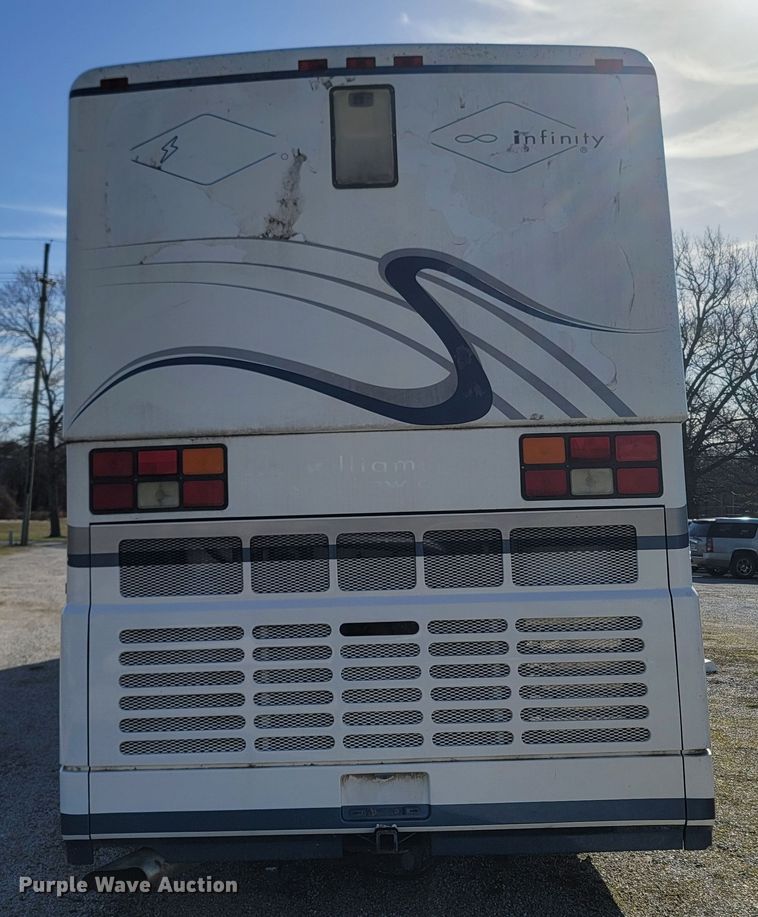 image for item MB9825 1998 Newell  RV