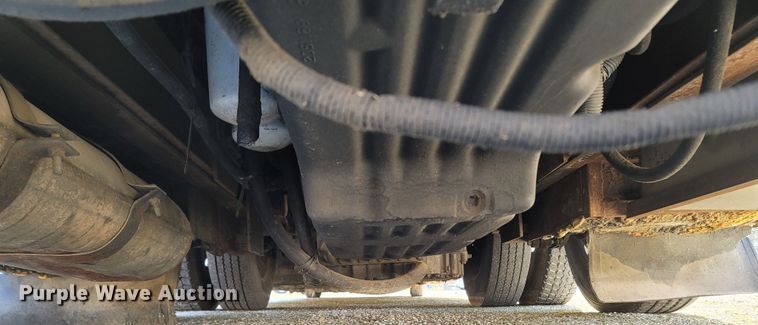 image for item MB9825 1998 Newell  RV