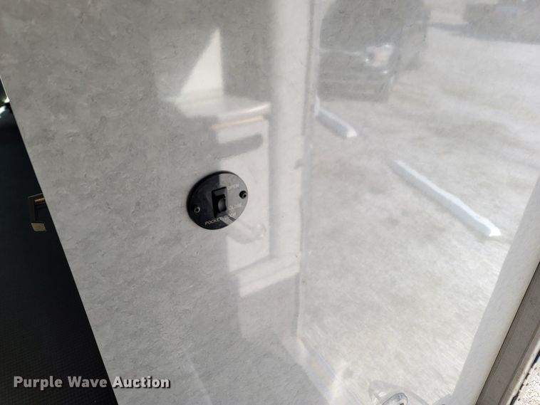 image for item MB9825 1998 Newell  RV