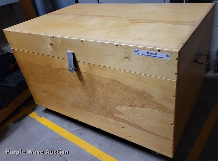 image for item MC9545 Archery box