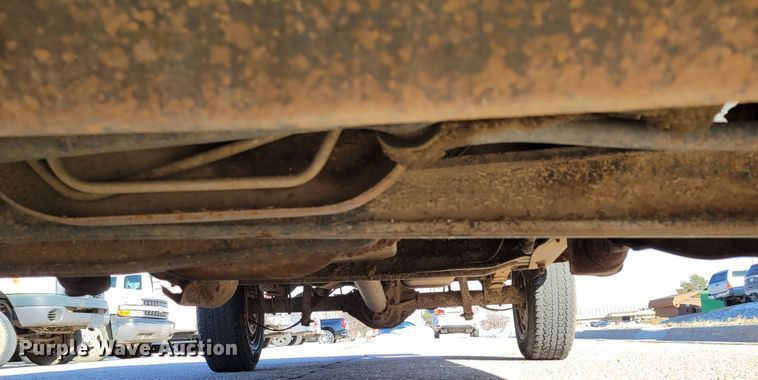 image for item MC9546 1995 Ford F150 XL  pickup truck