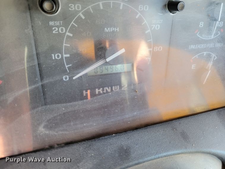 image for item MC9546 1995 Ford F150 XL  pickup truck