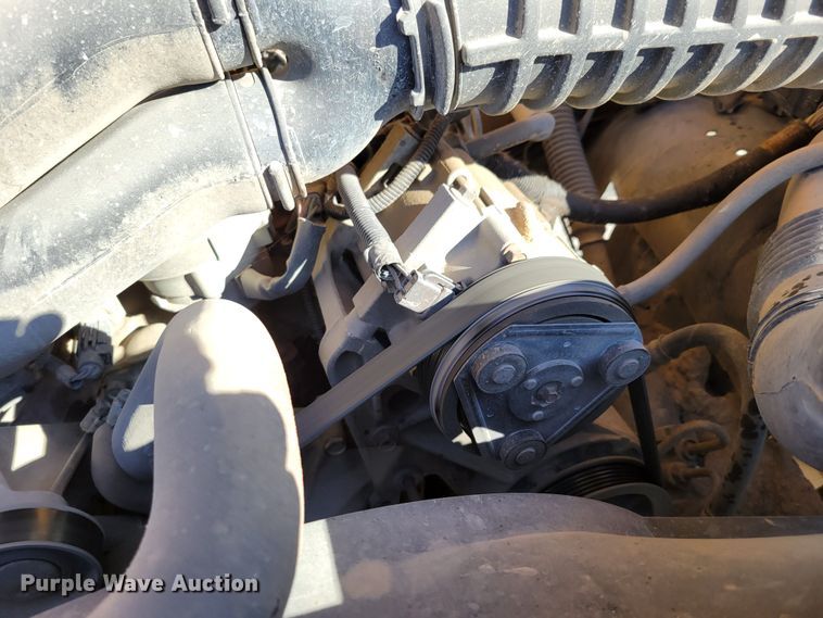 image for item MC9546 1995 Ford F150 XL  pickup truck