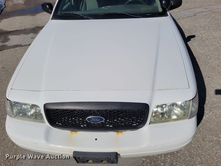 image for item MC9547 2010 Ford Crown Victoria Police Interceptor