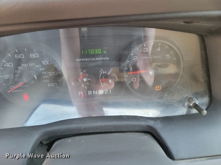 image for item MC9548 2010 Ford Crown Victoria Police Interceptor