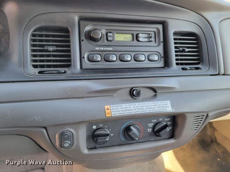 image for item MC9548 2010 Ford Crown Victoria Police Interceptor