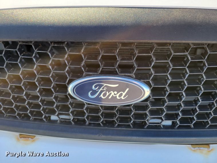 image for item MC9548 2010 Ford Crown Victoria Police Interceptor