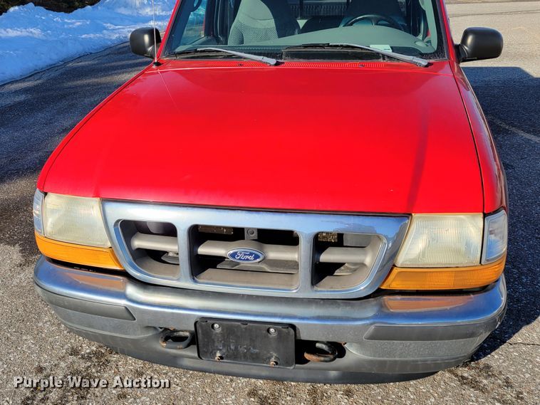 image for item MC9549 1998 Ford Ranger XLT  SuperCab pickup truck