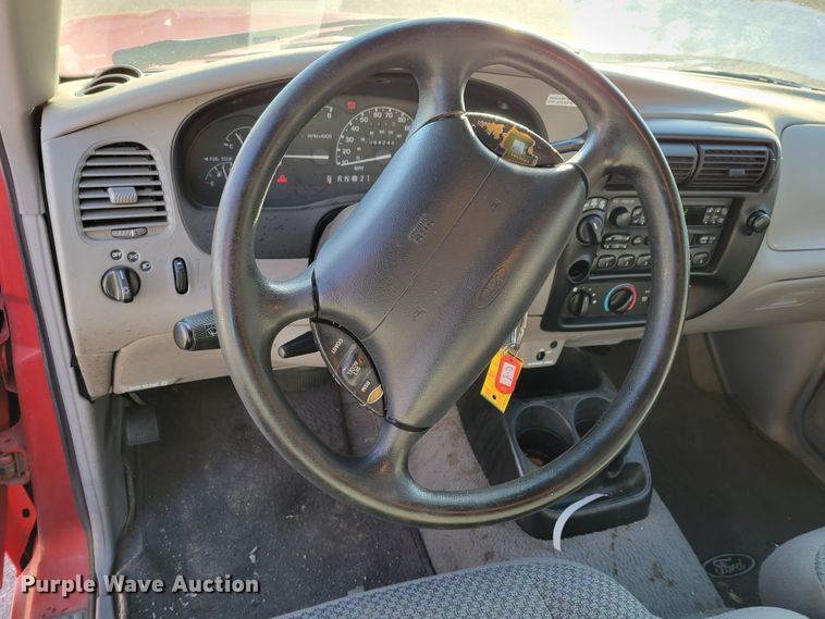 image for item MC9549 1998 Ford Ranger XLT  SuperCab pickup truck