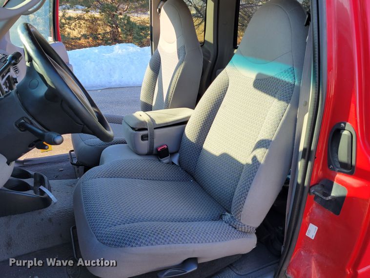 image for item MC9549 1998 Ford Ranger XLT  SuperCab pickup truck