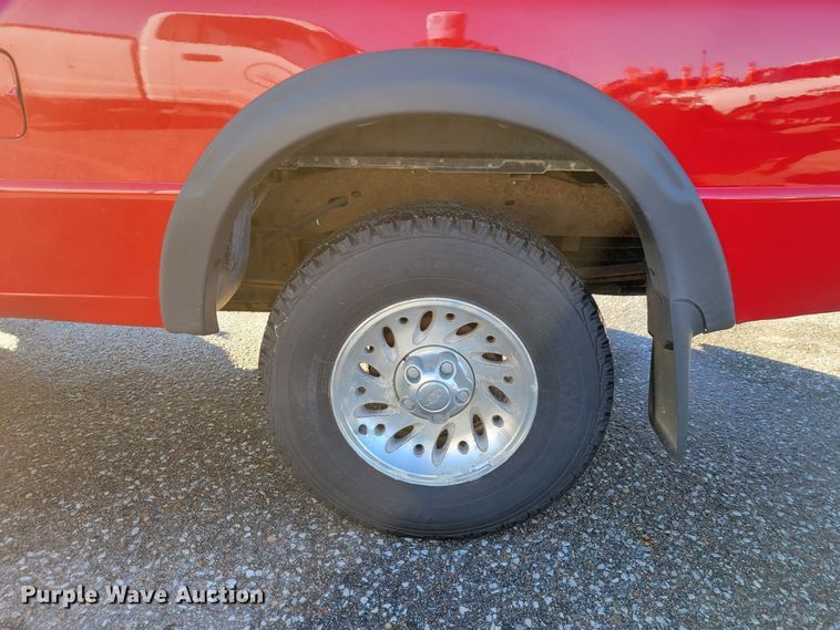 image for item MC9549 1998 Ford Ranger XLT  SuperCab pickup truck