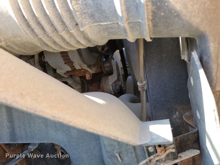 image for item MC9550 2000 GMC C6500  flatbed truck