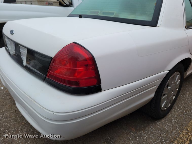 image for item MC9551 2008 Ford Crown Victoria Police Interceptor