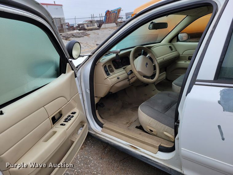 image for item MC9551 2008 Ford Crown Victoria Police Interceptor