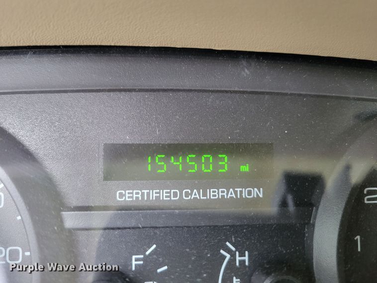 image for item MC9551 2008 Ford Crown Victoria Police Interceptor