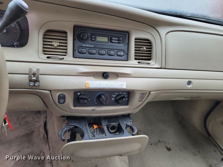 image for item MC9551 2008 Ford Crown Victoria Police Interceptor