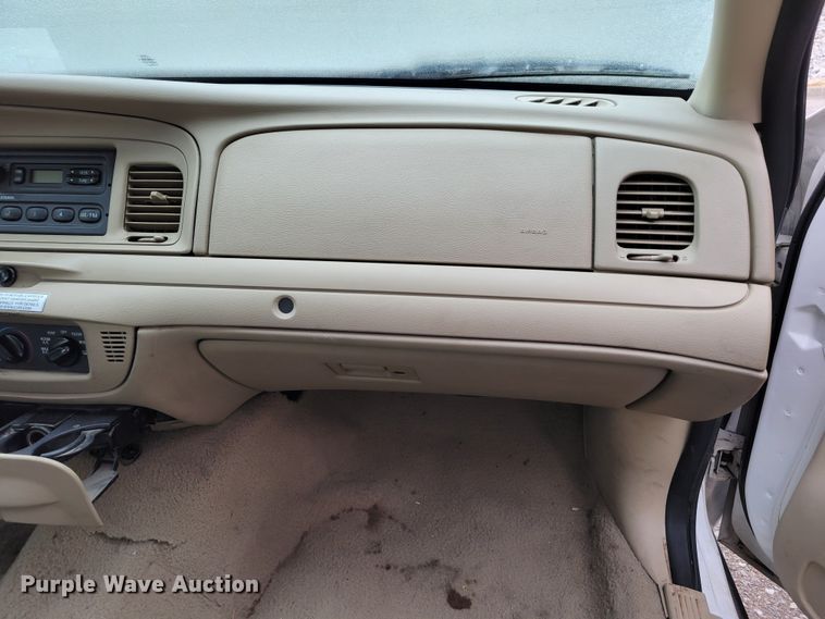 image for item MC9551 2008 Ford Crown Victoria Police Interceptor