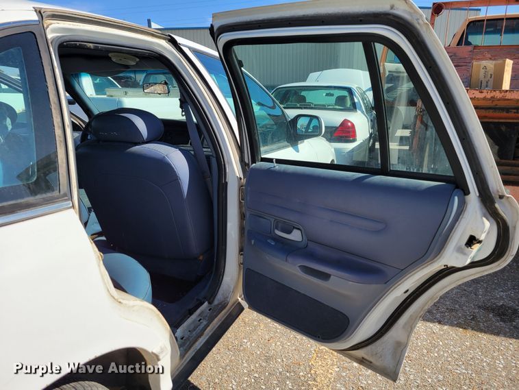 image for item MC9552 1997 Ford Crown Victoria Police Interceptor