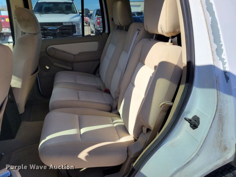 image for item MC9553 2007 Ford Explorer XLT  SUV