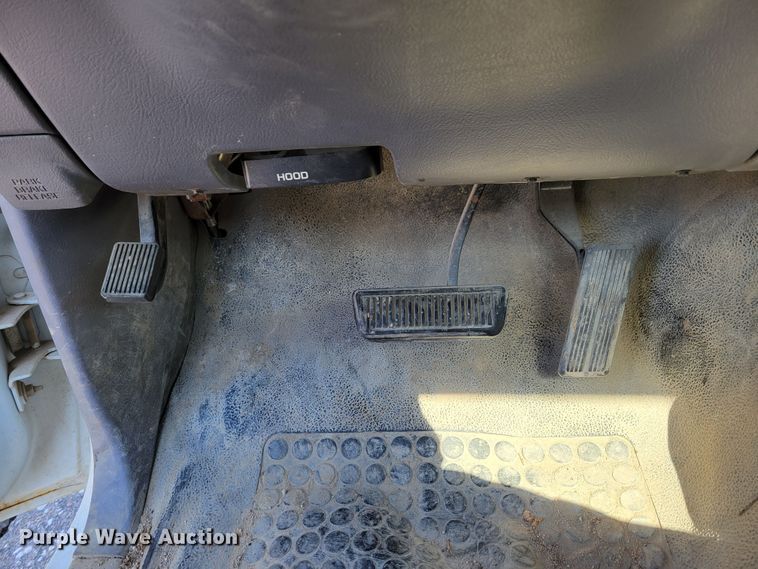 image for item MC9554 2001 Dodge Ram 1500  pickup truck