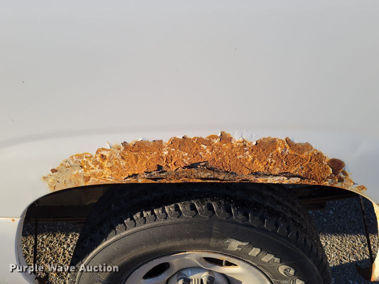 image for item MC9555 2002 Chevrolet Silverado 1500  pickup truck