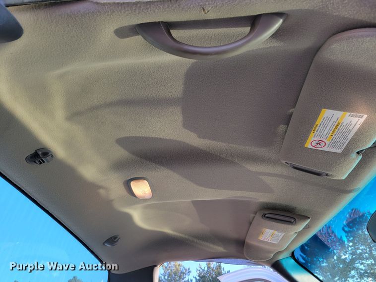 image for item MC9555 2002 Chevrolet Silverado 1500  pickup truck