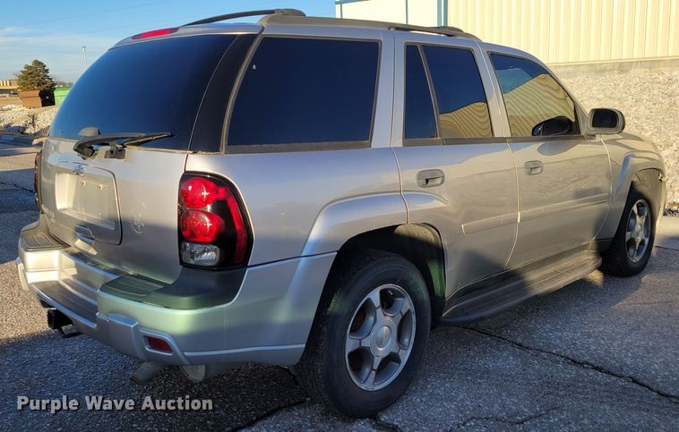 image for item MC9556 2008 Chevrolet TrailBlazer LS  SUV