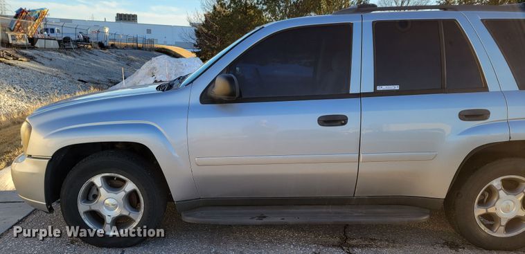 image for item MC9556 2008 Chevrolet TrailBlazer LS  SUV