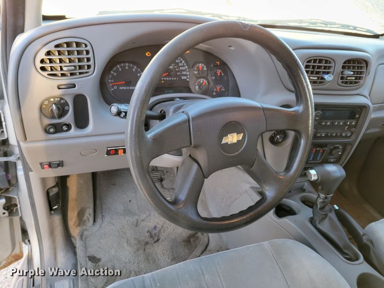 image for item MC9556 2008 Chevrolet TrailBlazer LS  SUV