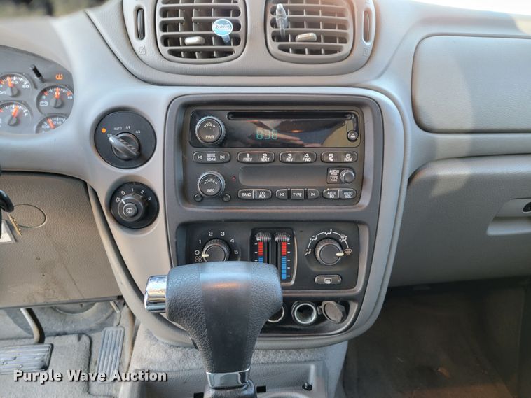 image for item MC9556 2008 Chevrolet TrailBlazer LS  SUV