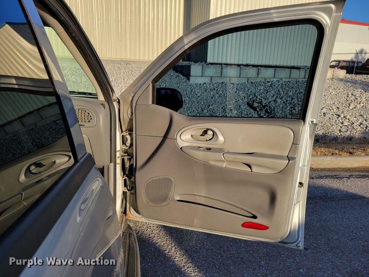 image for item MC9556 2008 Chevrolet TrailBlazer LS  SUV