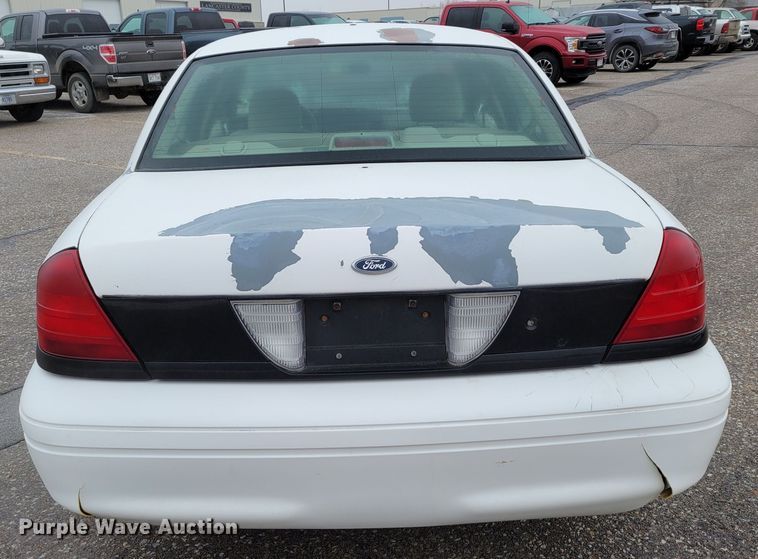 image for item MC9558 2008 Ford Crown Victoria